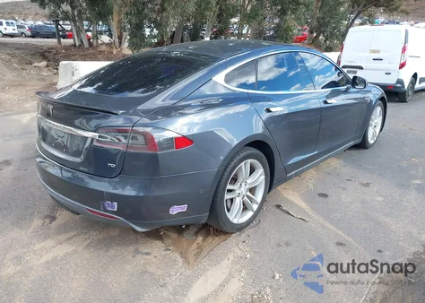 2015 Tesla Model S 60/70/85 from USA, damaged, VIN 5YJSA1E15FF105348